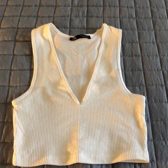 Zara V Neck Tank Top like new size small stretchy - Picture 2 of 5